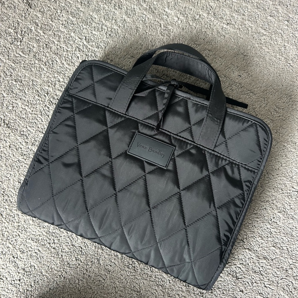 Vera Bradley Black Quilted Cosmetic Hanging Travel Pouch